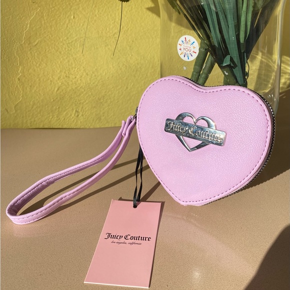 Juicy Couture Purple Heart Shape Coin Purse/wallet - Picture 3 of 5